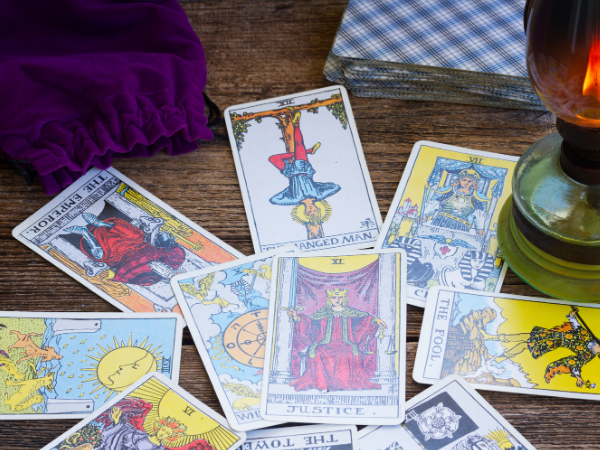 Tarot gratuit Denis Lapierre 2024